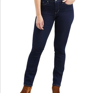 Levi’s jeans 312 shaping slim dark blue wash - size W27 L30